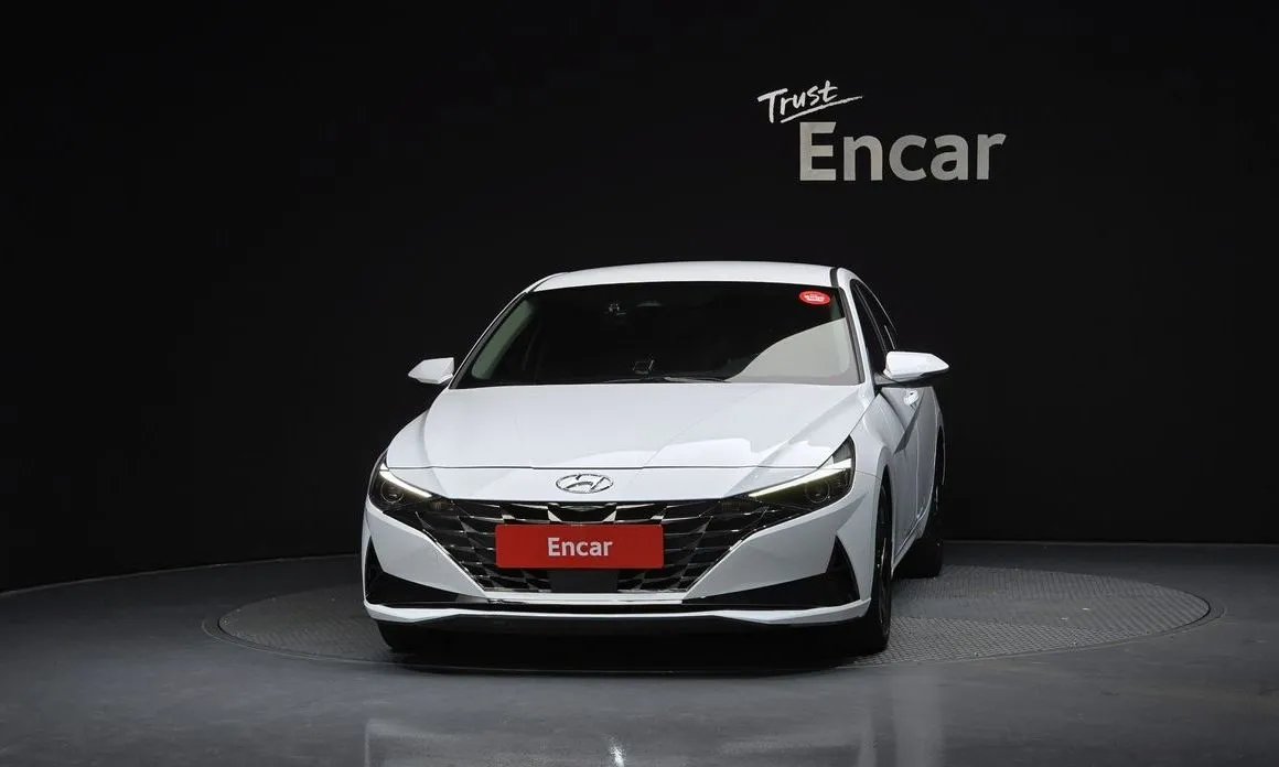 Hyundai AVANTE — фото 2