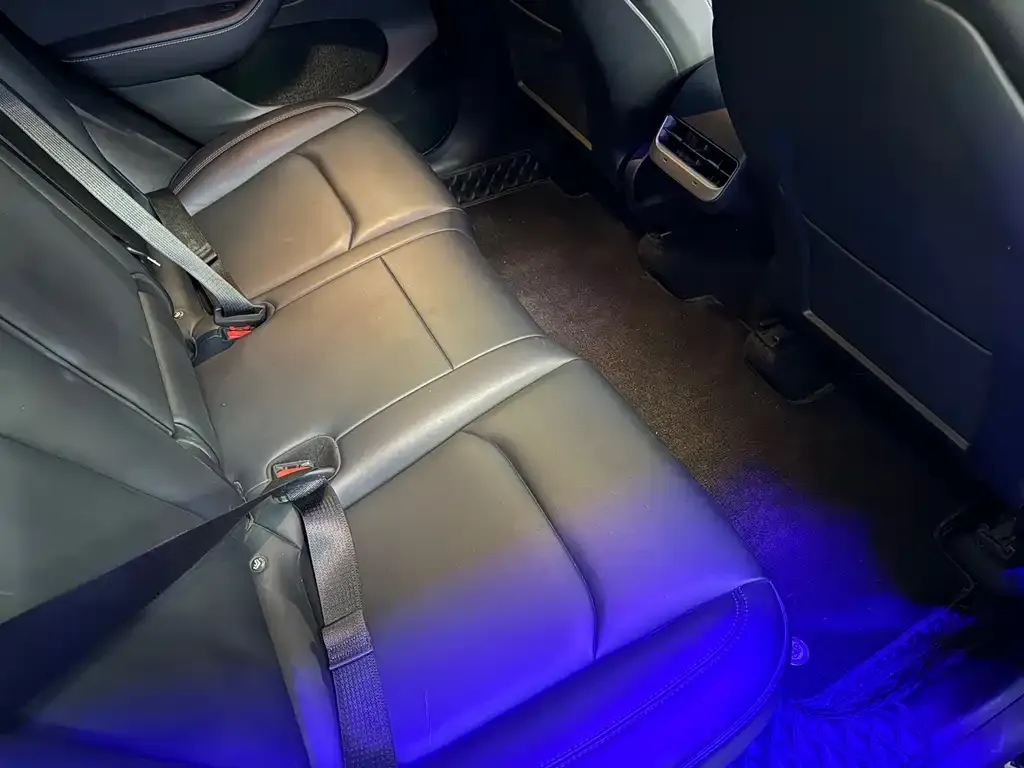 Tesla Model Y 2024 из CN, фото 10
