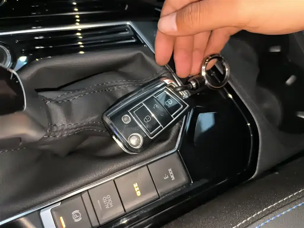 Volkswagen Tayron GTE PHEV 2021 из CN, фото 6