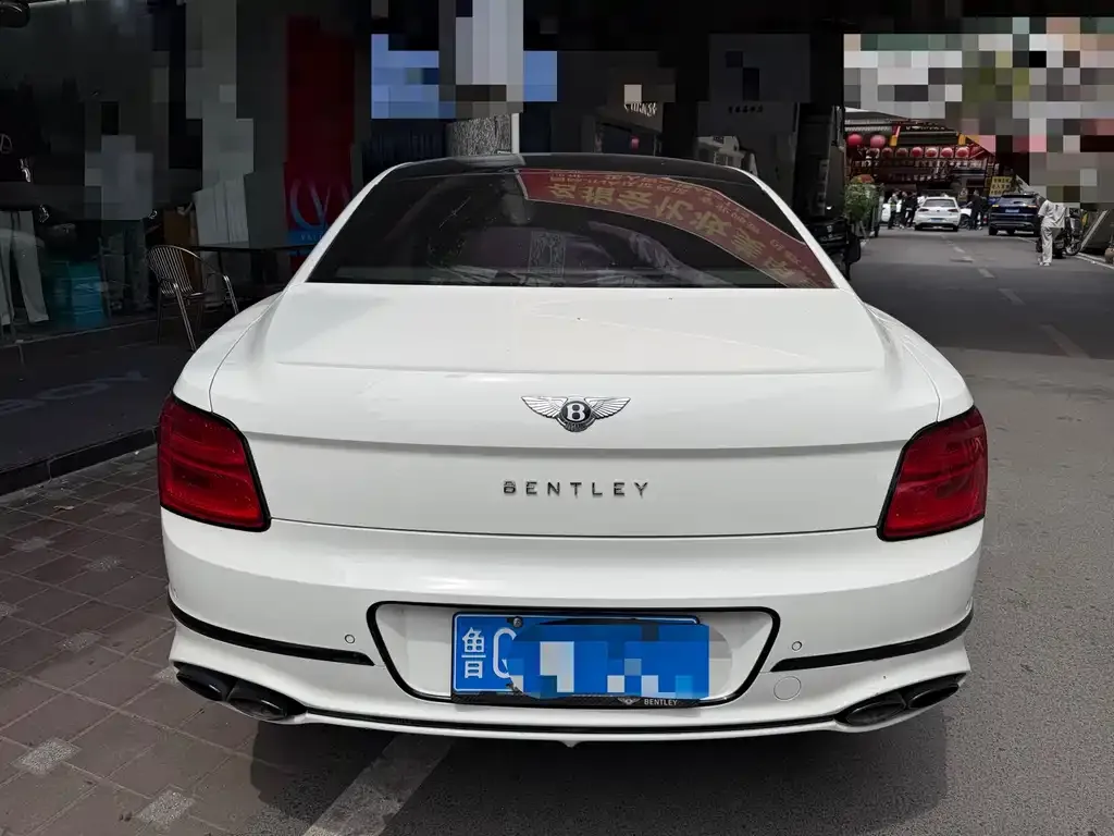 Bentley Flying Spur — фото 7