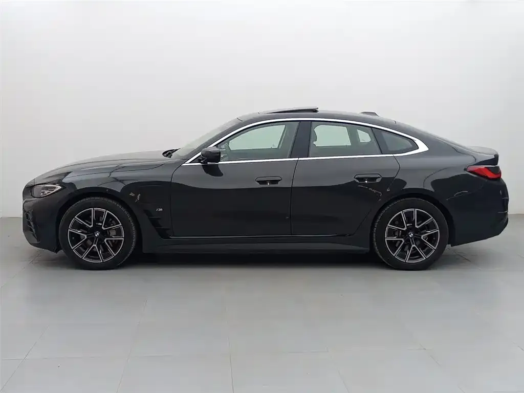 BMW i4 2025 из CN, фото 3