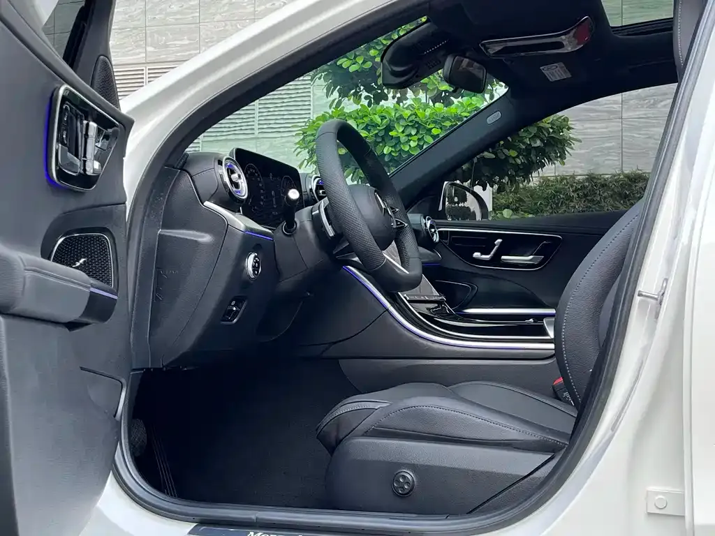 Mercedes-Benz C-Class 2024 из CN, фото 4