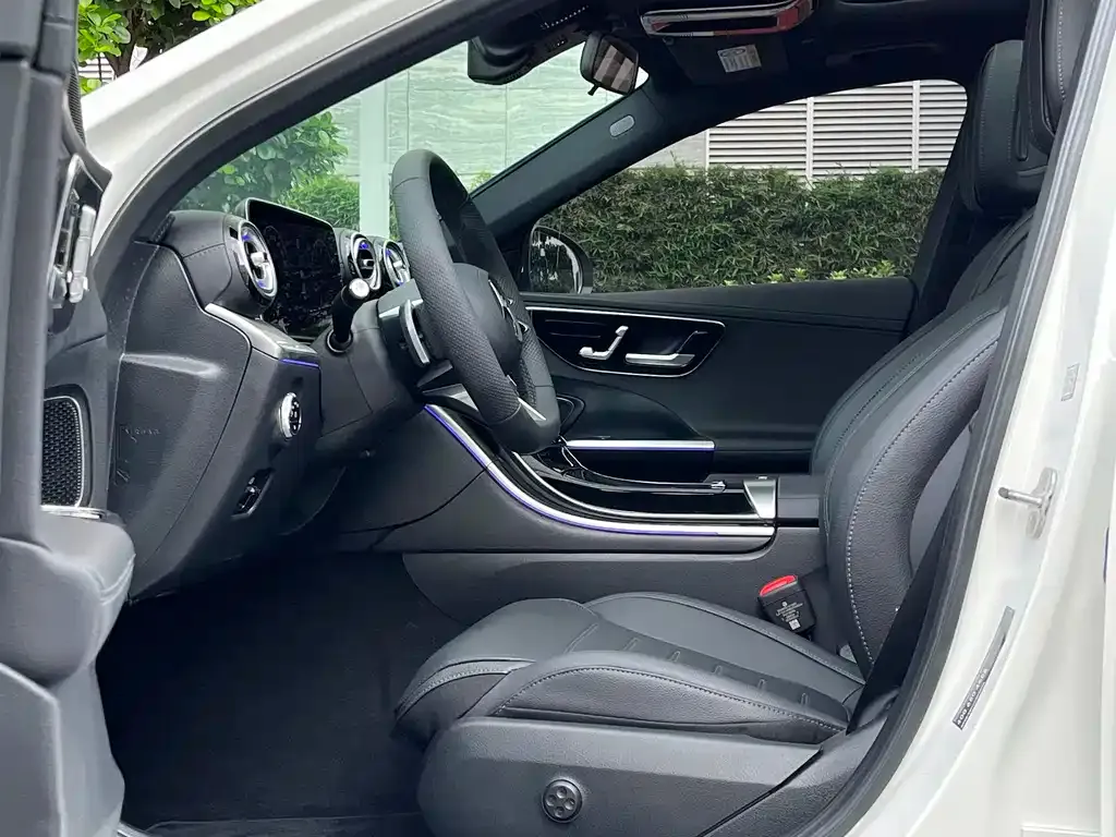 Mercedes-Benz C-Class 2024 из CN, фото 6