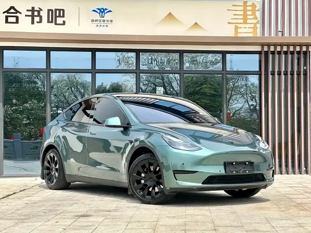 Tesla Model Y 2023 из CN, фото 5