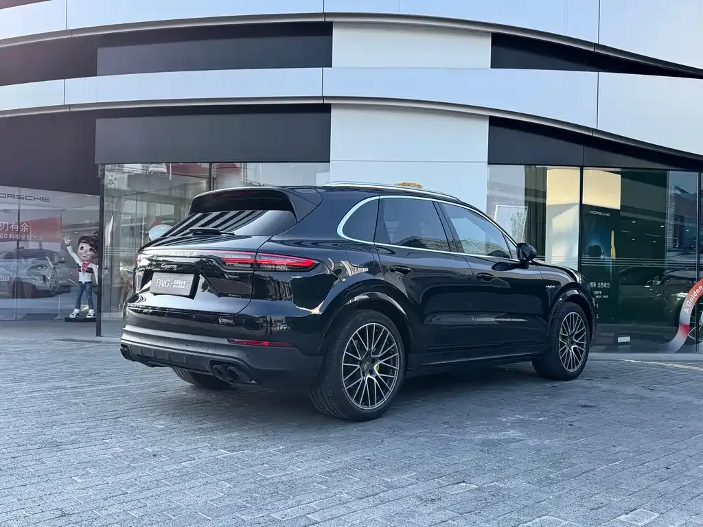 Porsche Cayenne Hybrid 2021 из CN, фото 5
