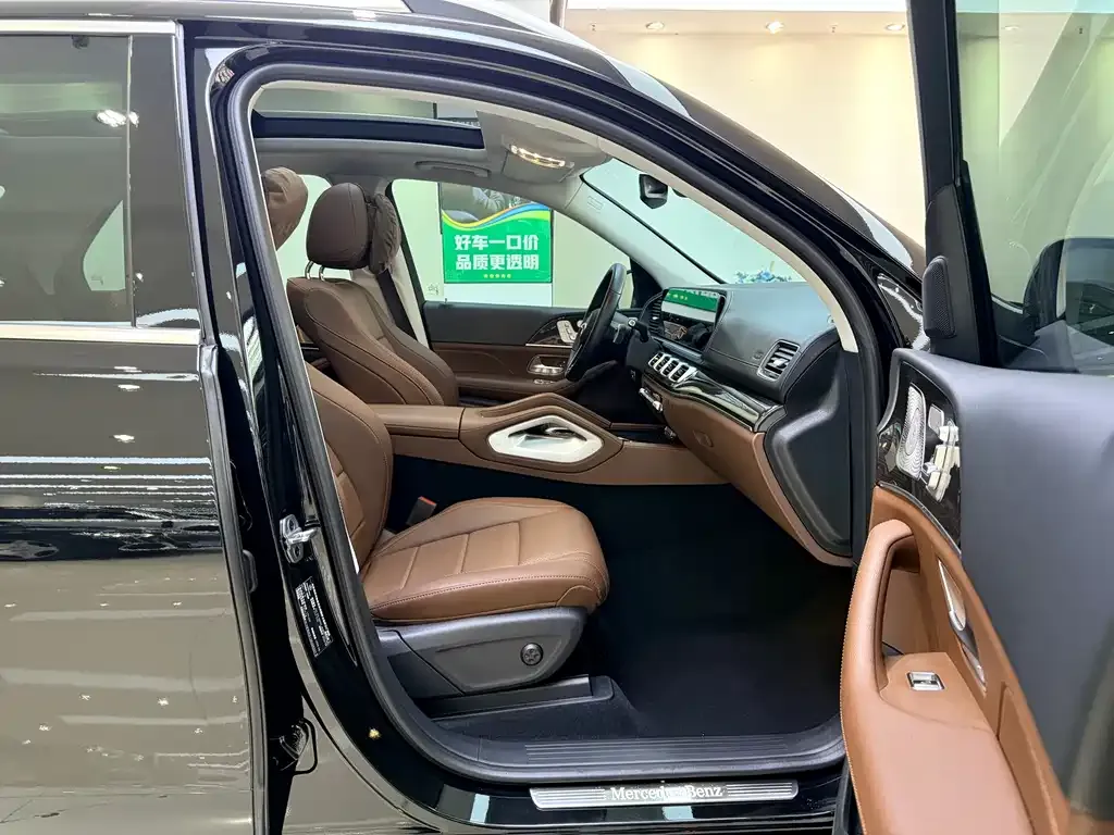 Mercedes-Benz GLE — фото 10
