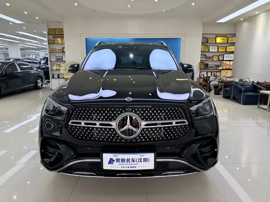 Mercedes-Benz GLE — фото 5