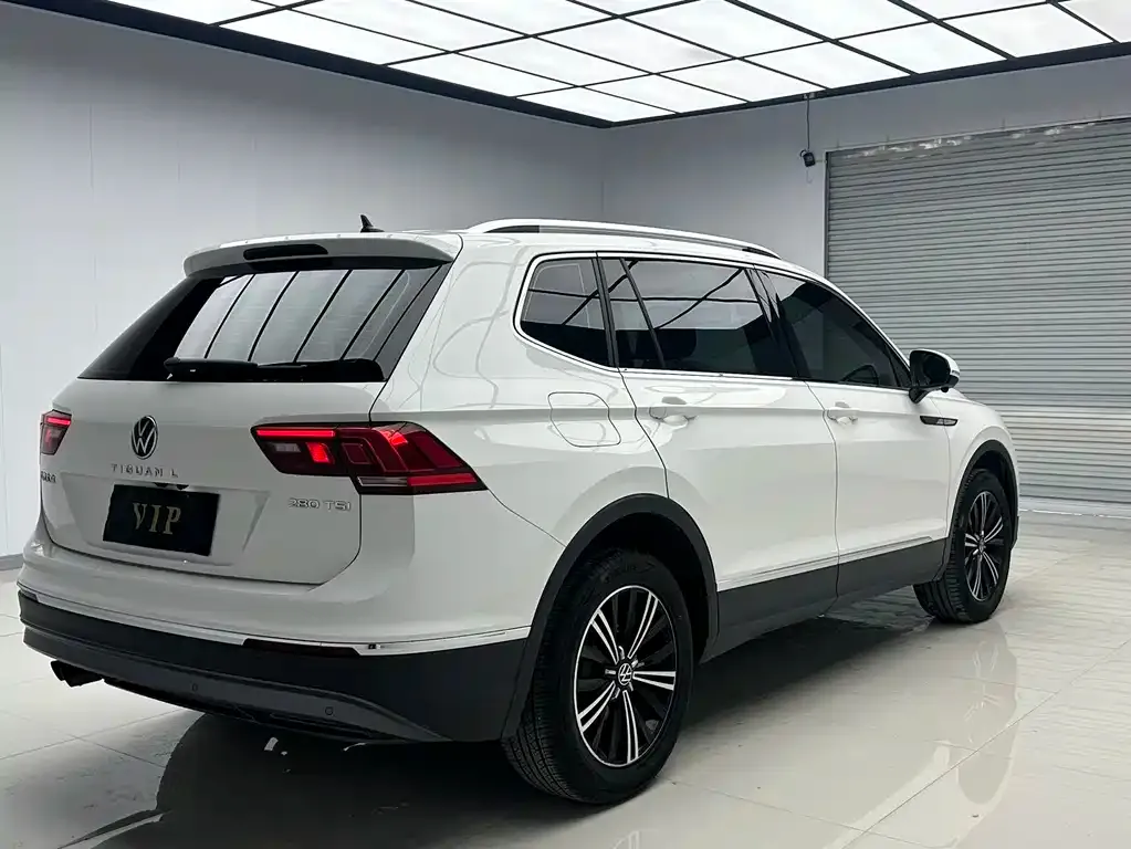 Volkswagen Tiguan L 2021 из CN, фото 4