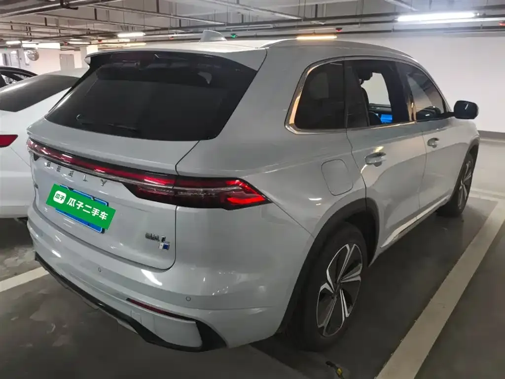 Geely Xingyue L 2023 из CN, фото 2