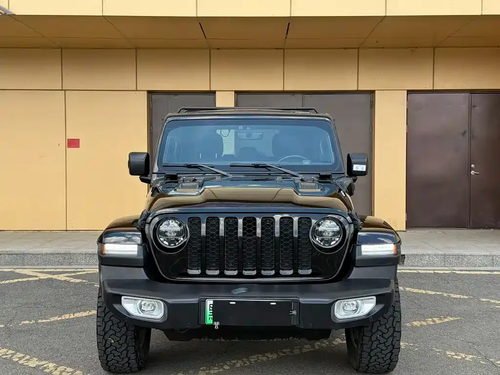 Jeep Wrangler PHEV 2021 из CN, фото 3