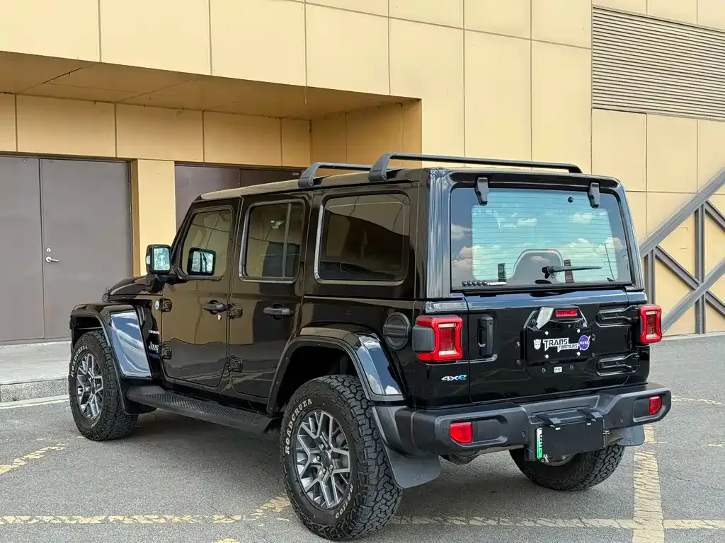 Jeep Wrangler PHEV 2021 из CN, фото 8