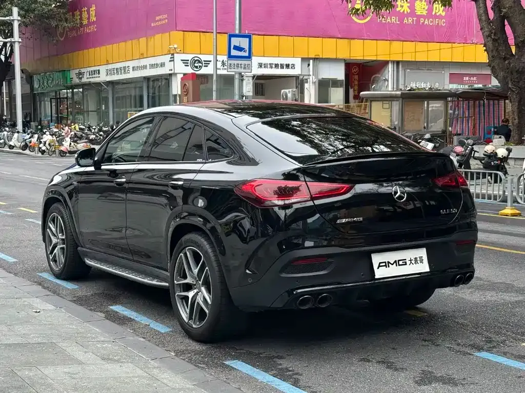 Mercedes-Benz GLE Coupe AMG — фото 7