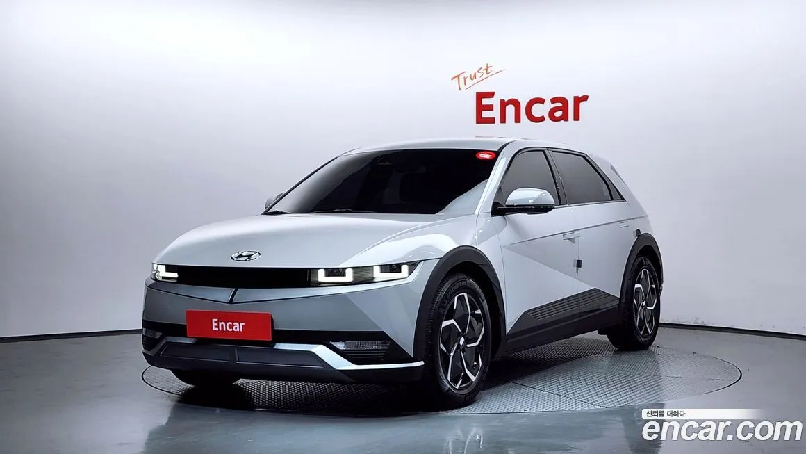 Hyundai Ioniq5 — фото 1