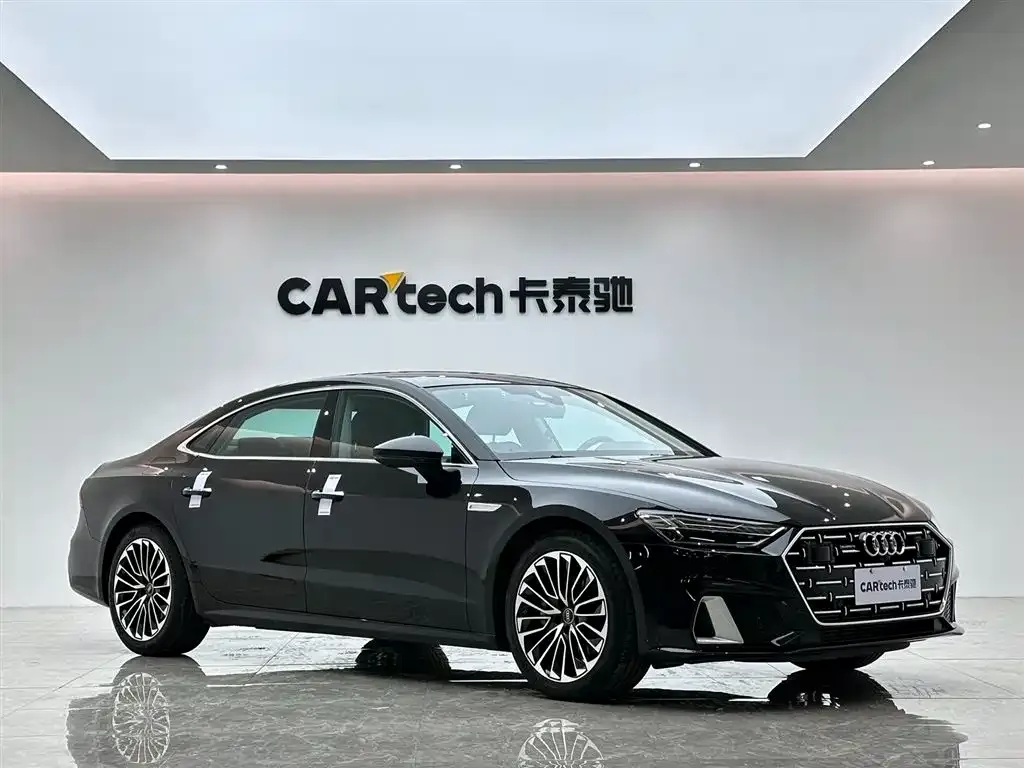 Audi A7L — фото 3