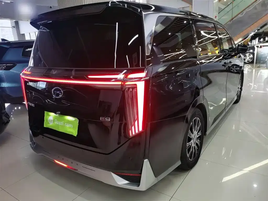 GAC Motor Trumpchi E9 — фото 10