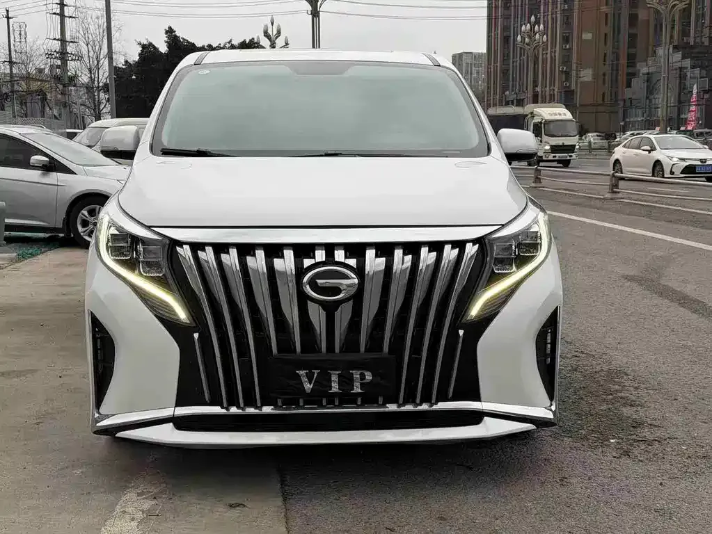 GAC Motor Trumpchi M8 — фото 8