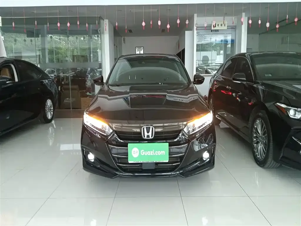 Honda Accord — фото 5