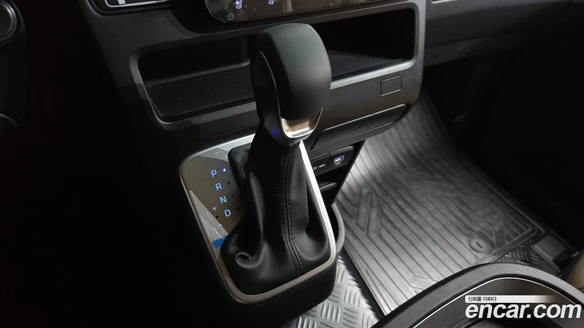 Hyundai Staria 2025 из KR, фото 6