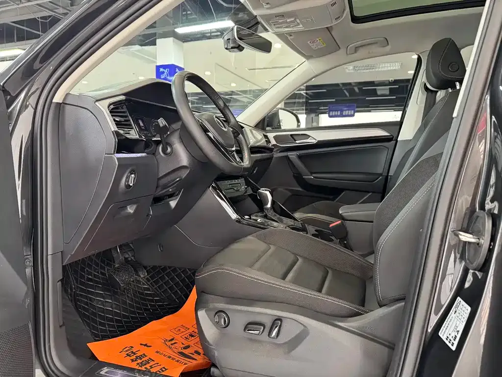 Volkswagen Tayron 2022 из CN, фото 6