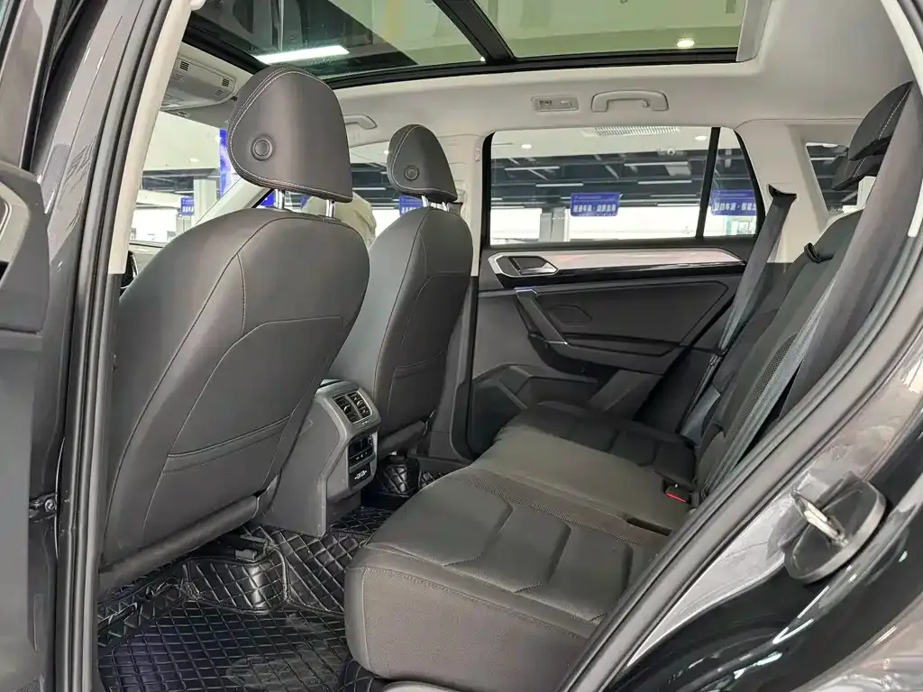 Volkswagen Tayron 2022 из CN, фото 10