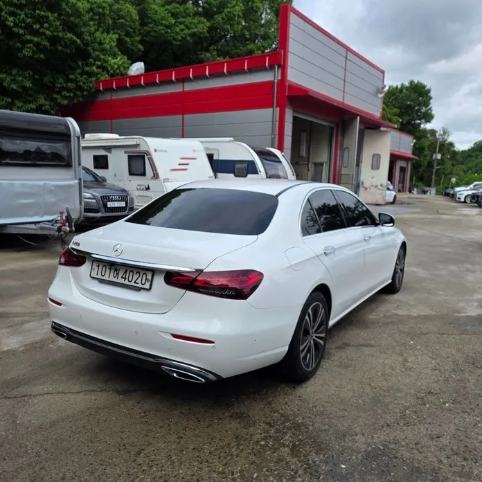 Mercedes-Benz E-Class 2021 из KR, фото 10