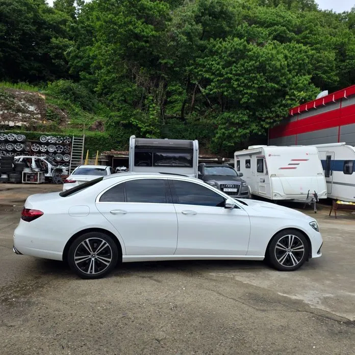 Mercedes-Benz E-Class 2021 из KR, фото 9