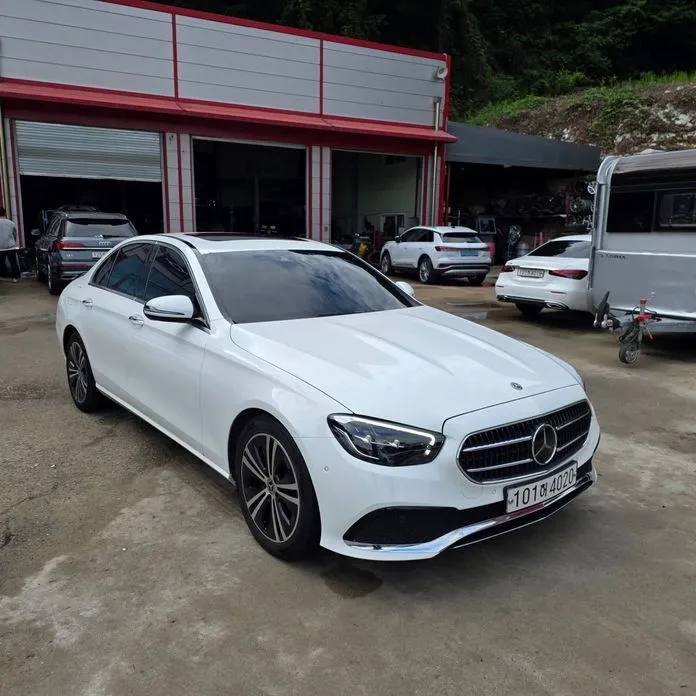 Mercedes-Benz E-Class 2021 из KR, фото 3