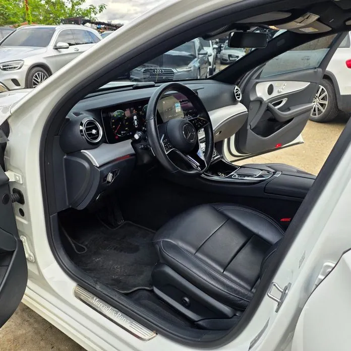 Mercedes-Benz E-Class 2021 из KR, фото 8