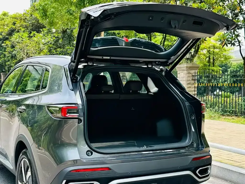 Changan CS55PLUS PHEV 2026 из CN, фото 5