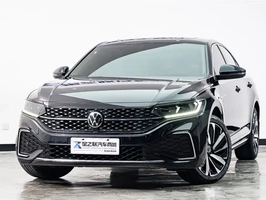 Volkswagen Passat — фото 8