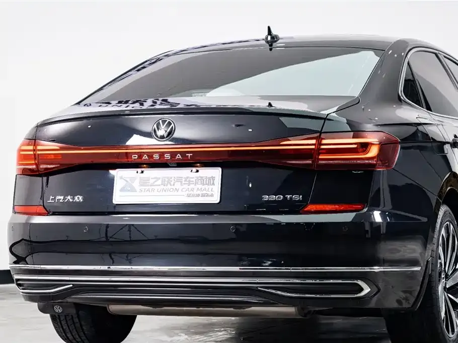 Volkswagen Passat — фото 6