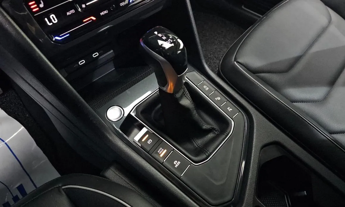 Volkswagen Tiguan 2024 из KR, фото 6