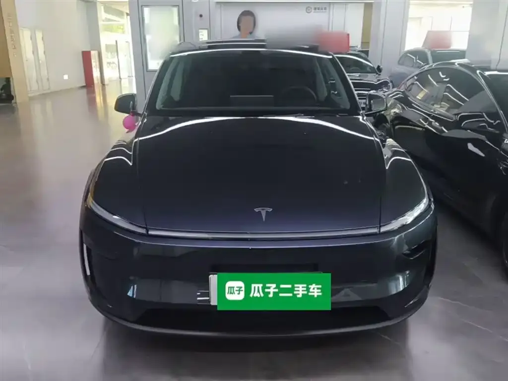 Tesla Model Y — фото 2
