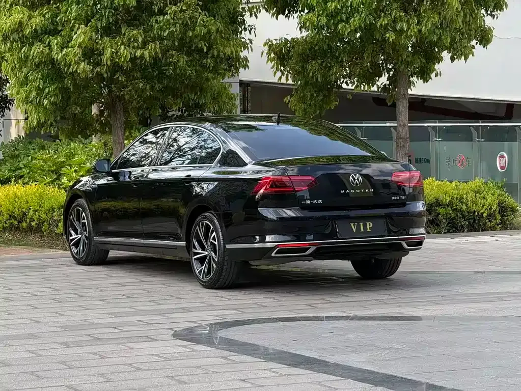 Volkswagen Magotan — фото 8