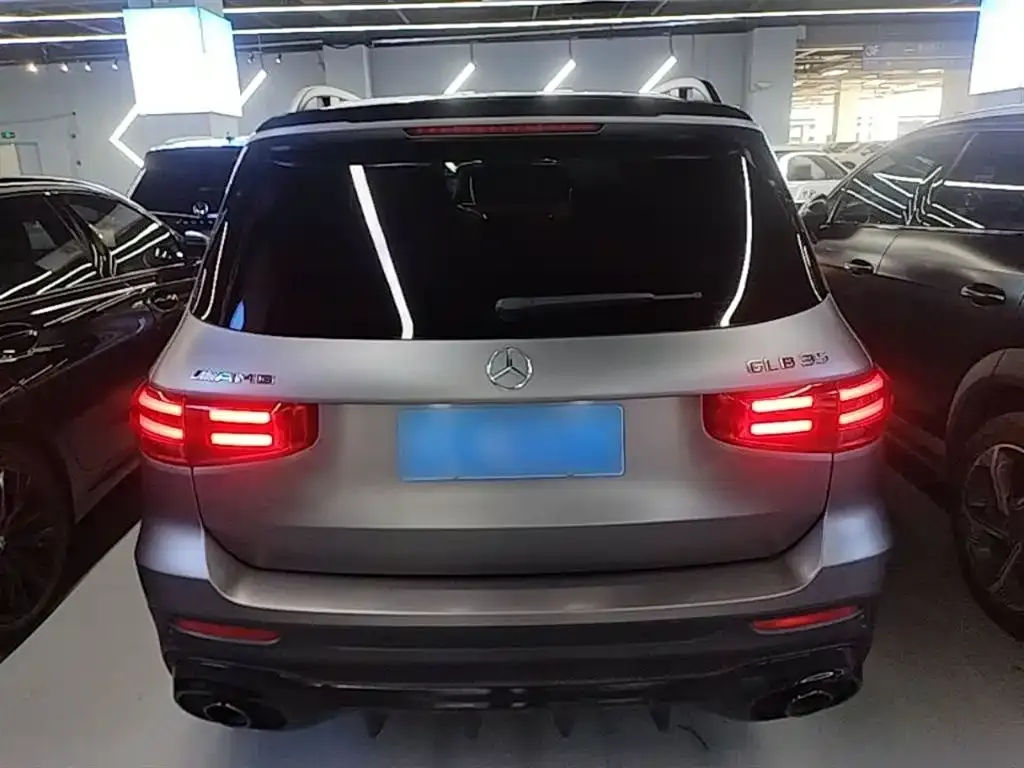 Mercedes-Benz GLB AMG — фото 3