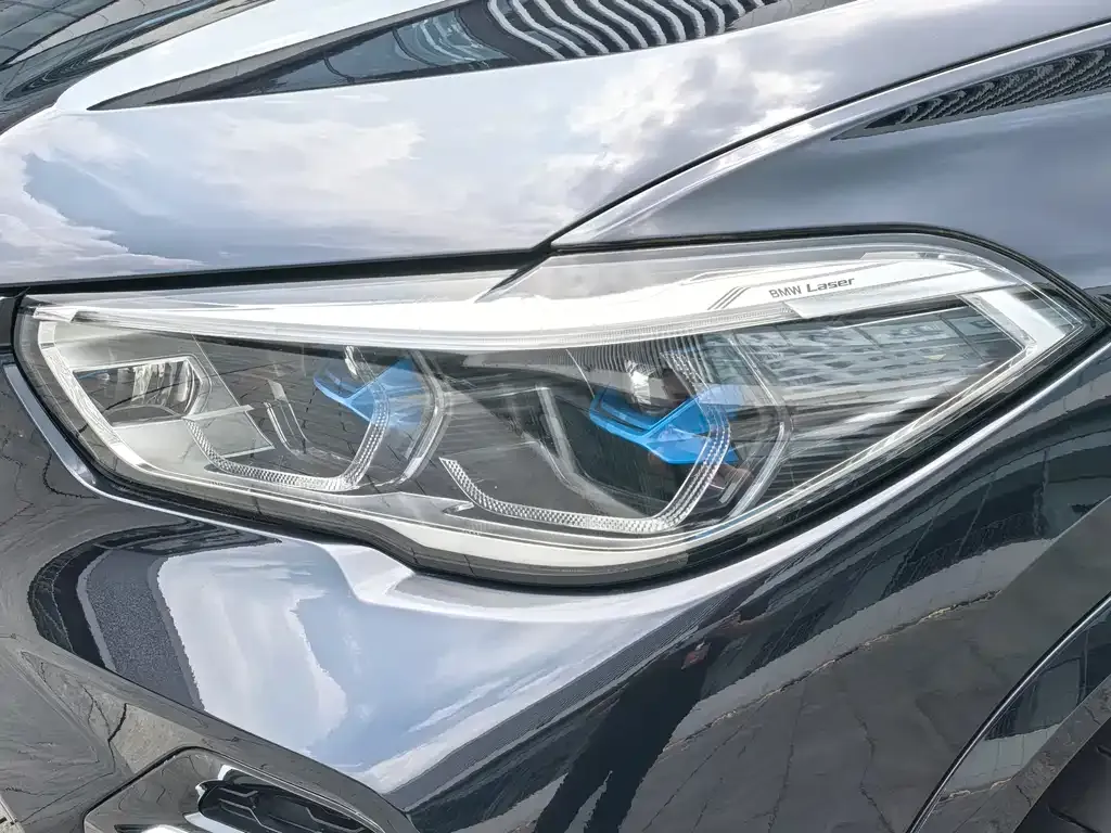 BMW X5 — фото 2