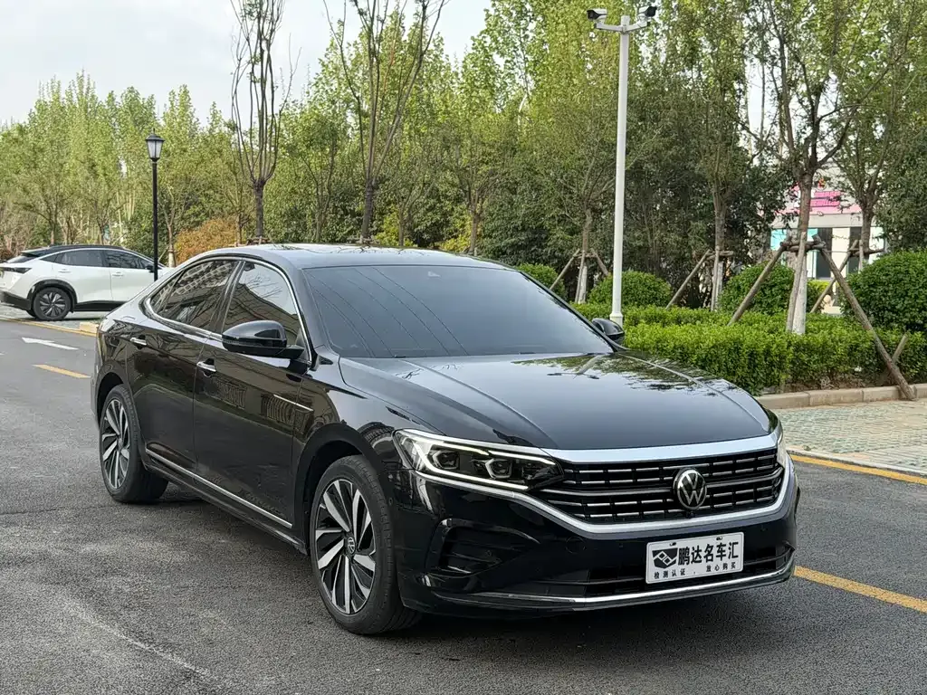 Volkswagen Passat — фото 8