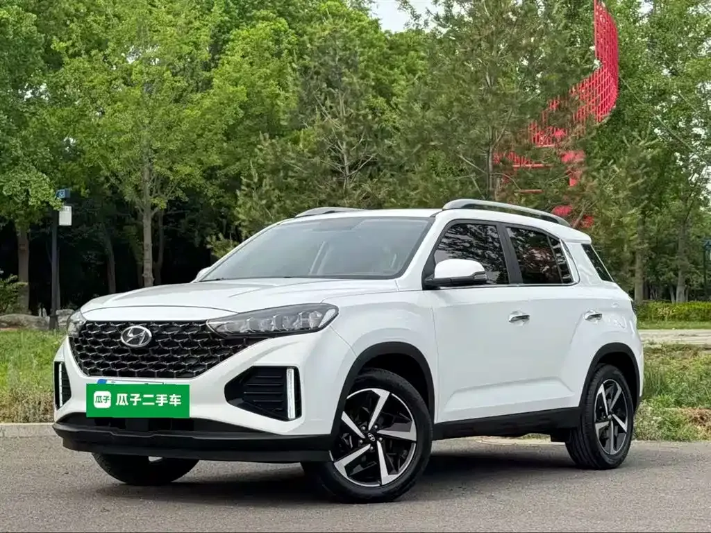 Hyundai ix35 — фото 1