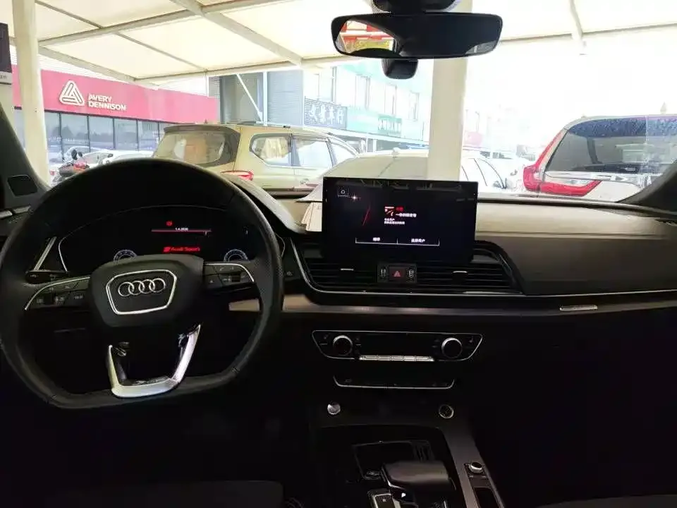 Audi Q5L Sportback 2022 из CN, фото 2