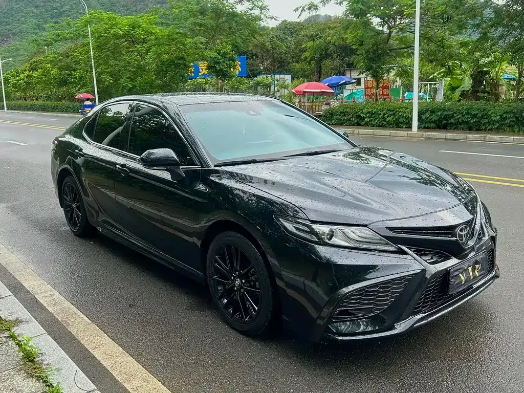 Toyota Camry 2023 из CN, фото 8