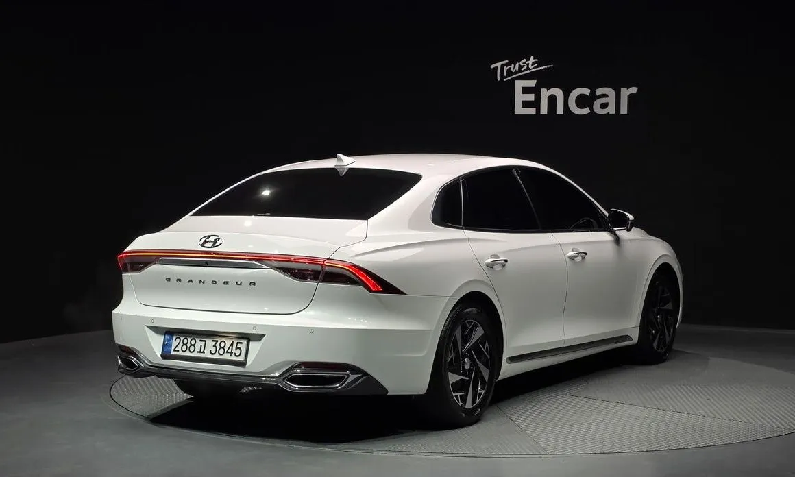 Hyundai Grandeur 2023 из KR, фото 3