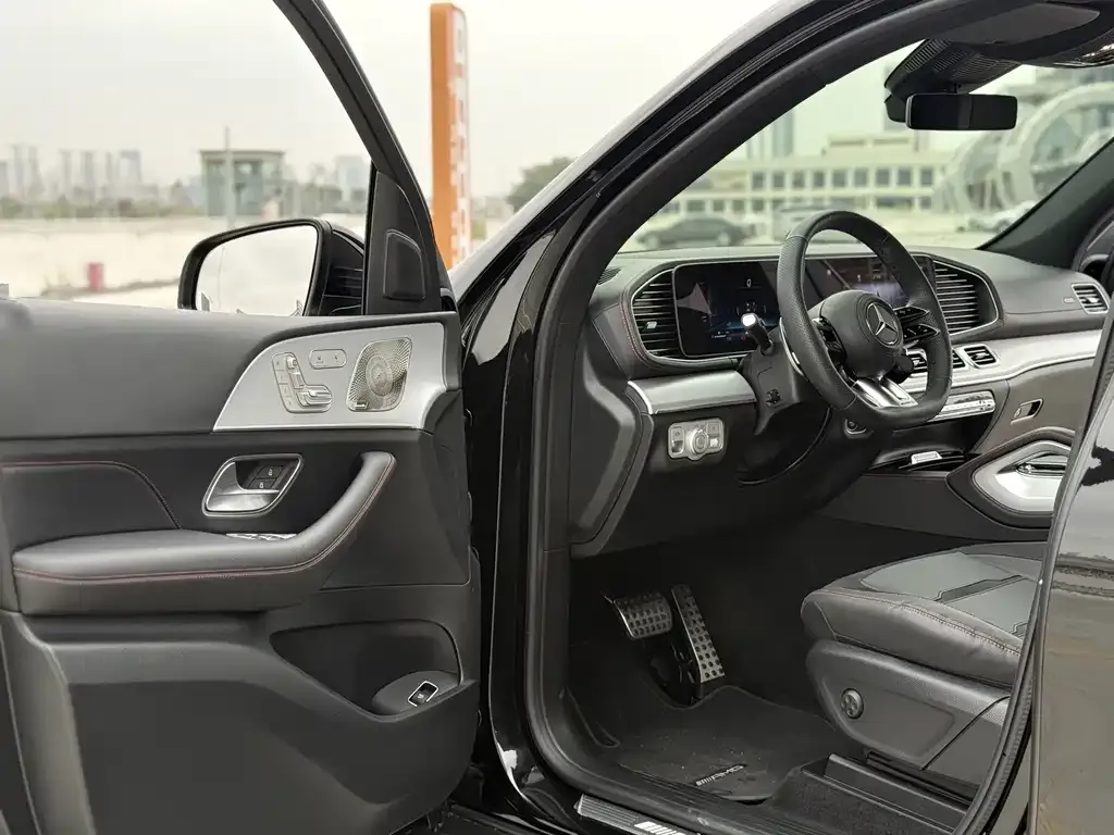 Mercedes-Benz GLE AMG — фото 7