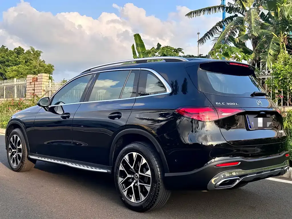Mercedes-Benz GLC 2023 из CN, фото 10