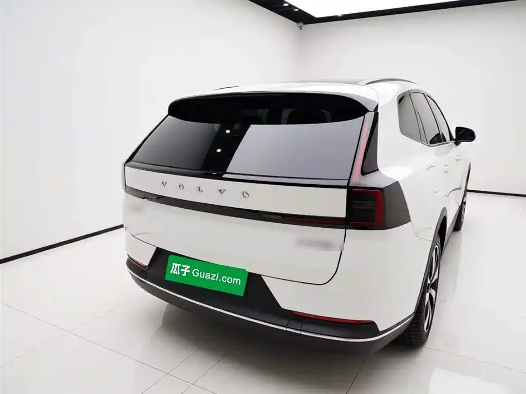 Volvo XC70 Plug-in Hybrid 2026 из CN, фото 8