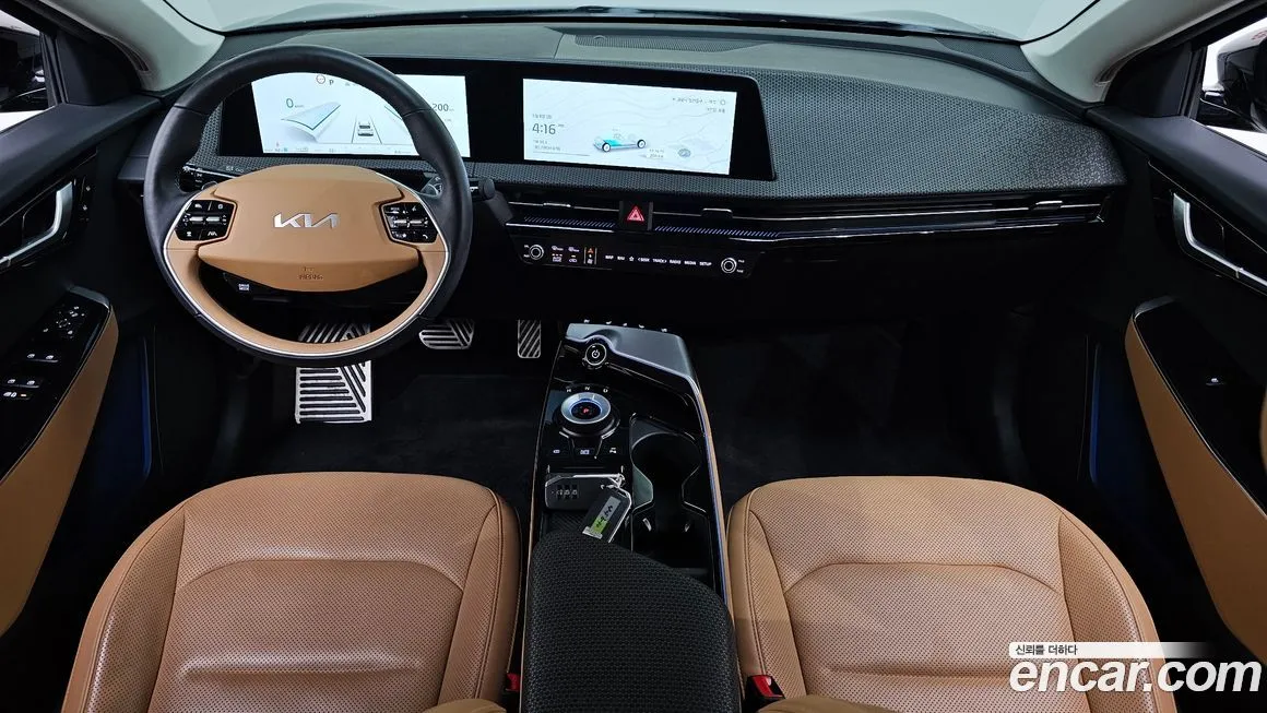 Kia EV6 — фото 9