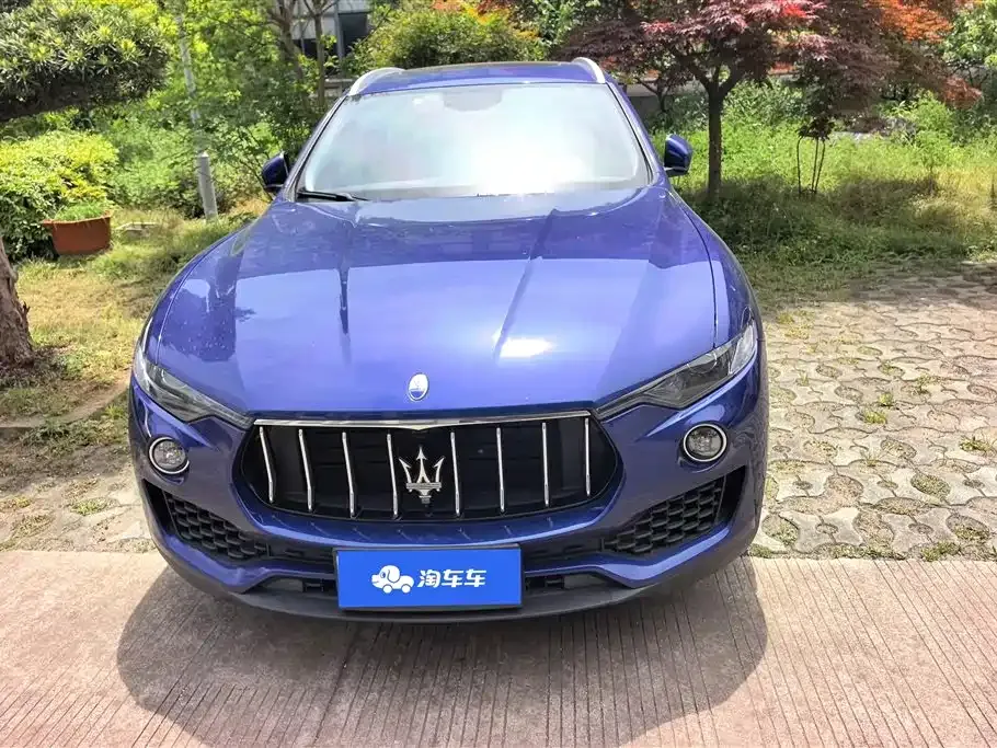 Maserati Levante — фото 10