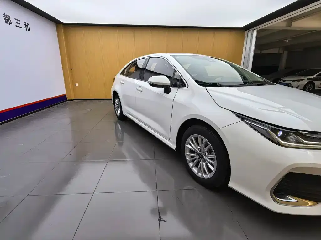 Toyota Allion 2023 из CN, фото 5