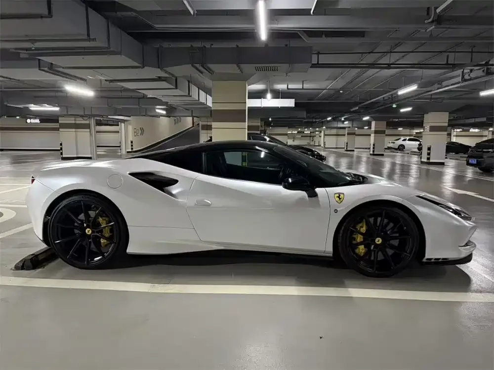 Ferrari F8 2022 из CN, фото 2