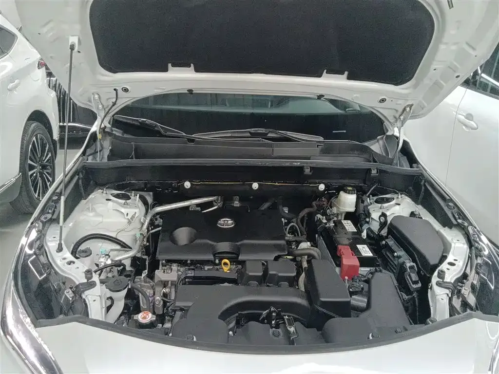 Toyota Venza 2023 из CN, фото 7