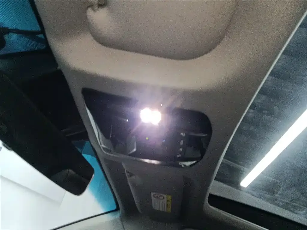 Toyota Venza 2023 из CN, фото 4